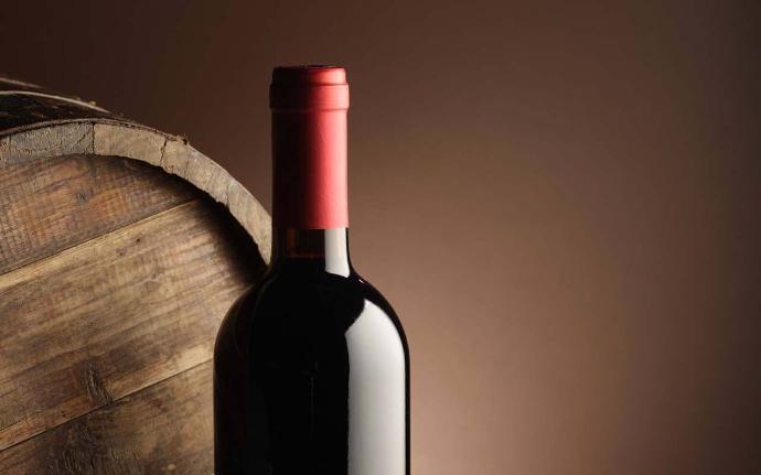 Une bouteille de whisky single malt vieux de 12 ans provenant des Highlands d'Écosse